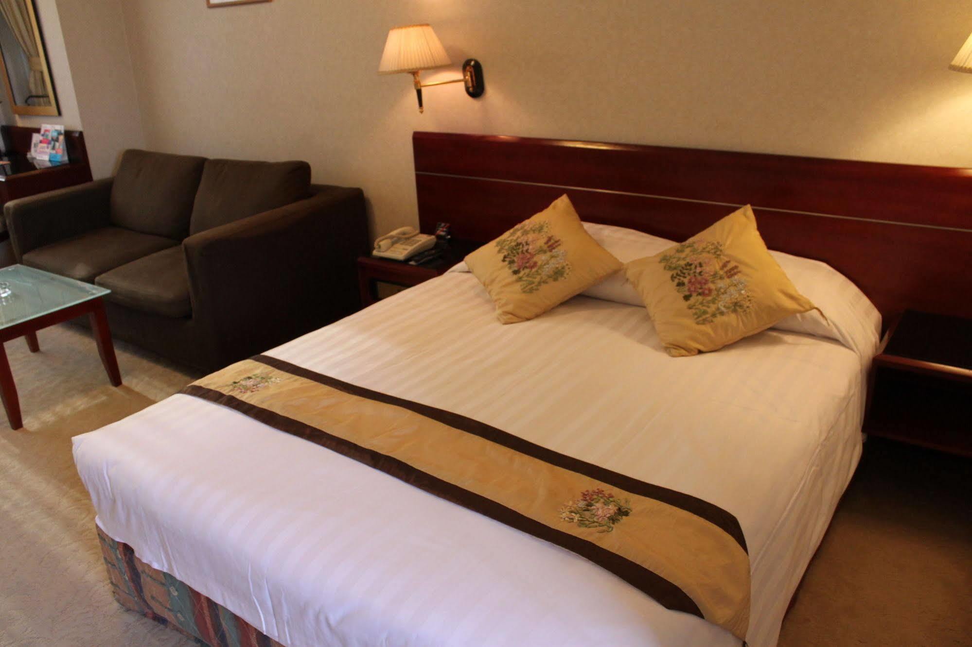 West Inn Гонконг Экстерьер фото